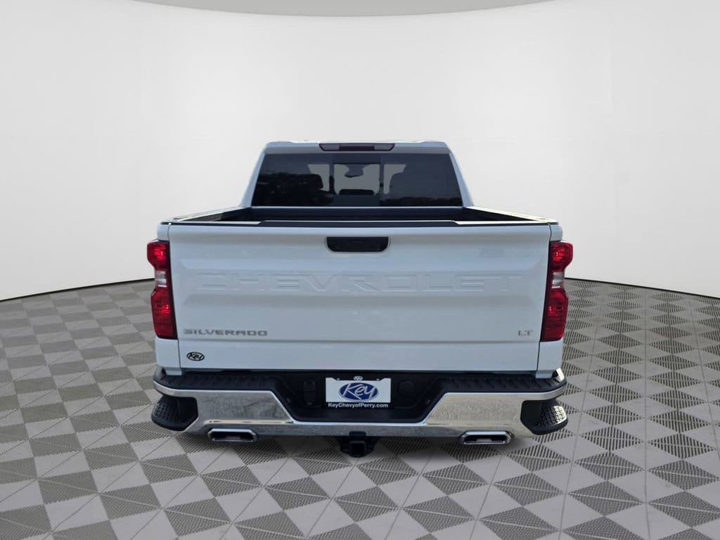 2025 Chevrolet Silverado 1500 LT - Photo 9