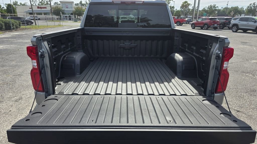 2026 Chevrolet Silverado 1500 High Country - Photo 10