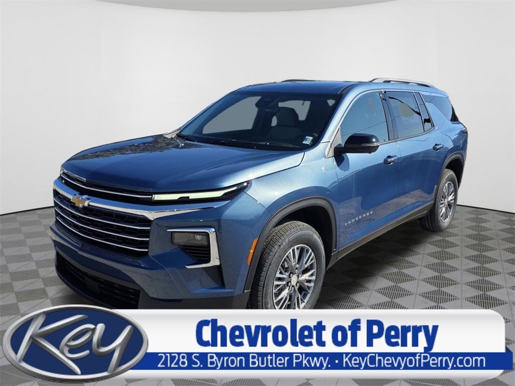 2026 Chevrolet Traverse LT's photo