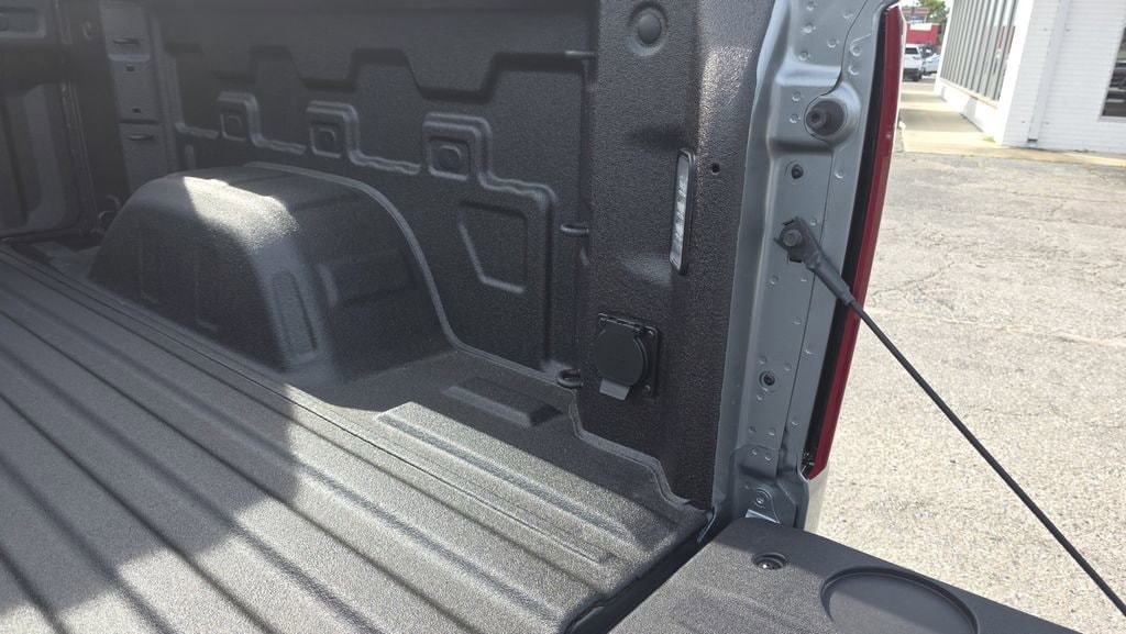 2026 Chevrolet Silverado 1500 High Country - Photo 11
