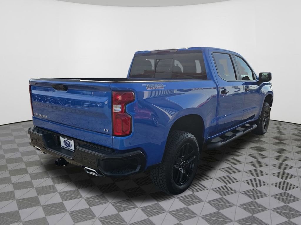 2025 Chevrolet Silverado 1500 LT Trail Boss - Photo 9