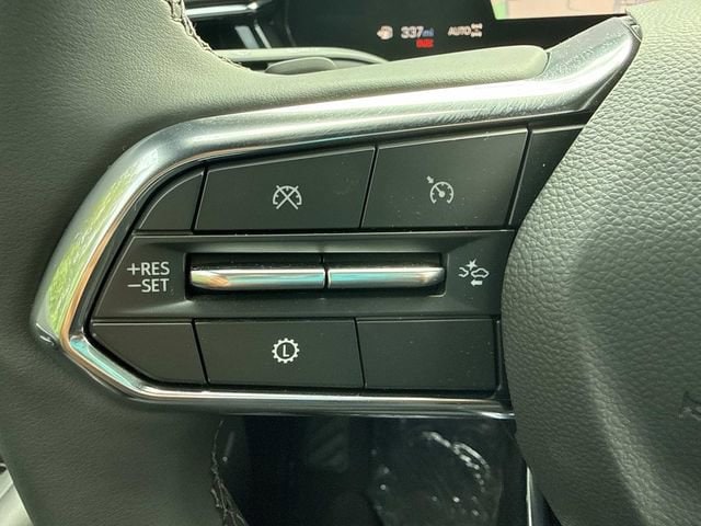 2025 Chevrolet Suburban Premier - Photo 13