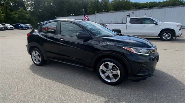 Used 2019 Honda HR-V LX with VIN 3CZRU6H35KG722277 for sale in Middletown, CT