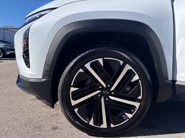 2027 Chevrolet Equinox RS - Photo 27