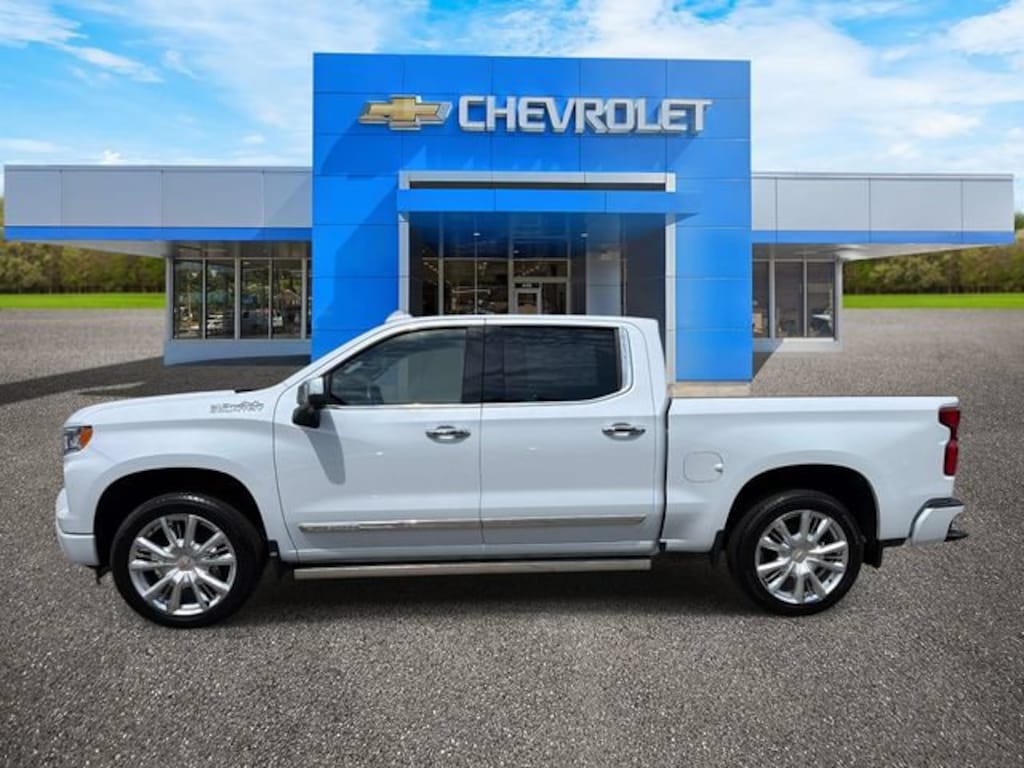 New 2026 Chevrolet Silverado 1500 High Country Truck