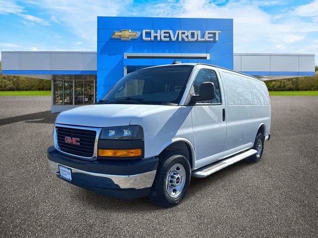 2024 GMC Savana 2500's photo