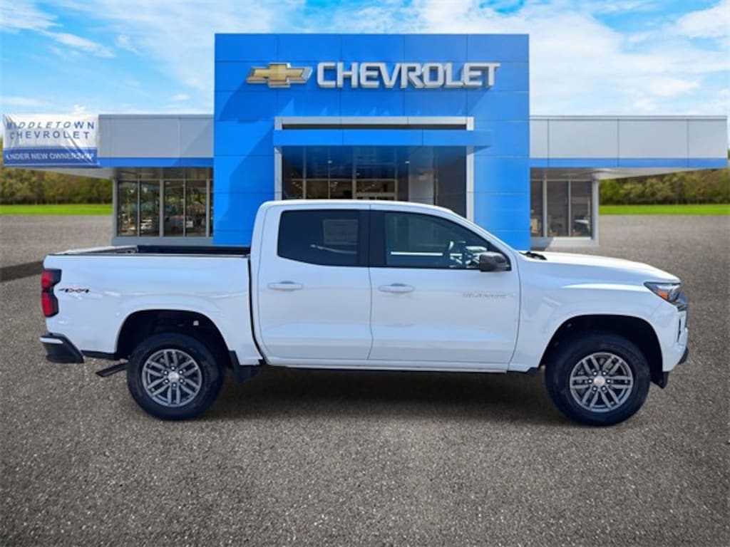 New 2024 Chevrolet Colorado LT Truck