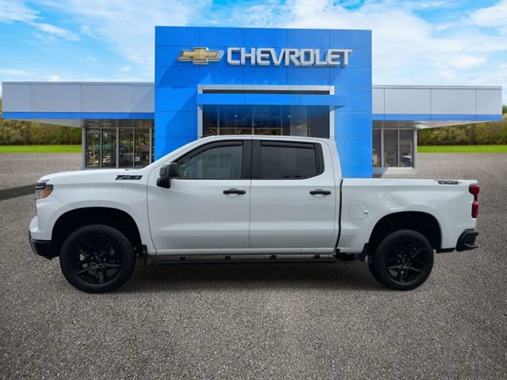 Used 2025 Chevrolet Silverado 1500 Custom Trail Boss Truck Crew Cab