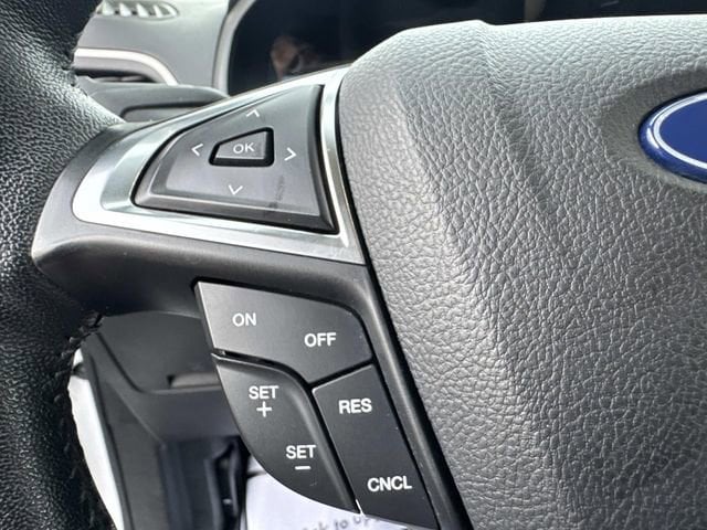 2022 Ford Edge SEL - Photo 14