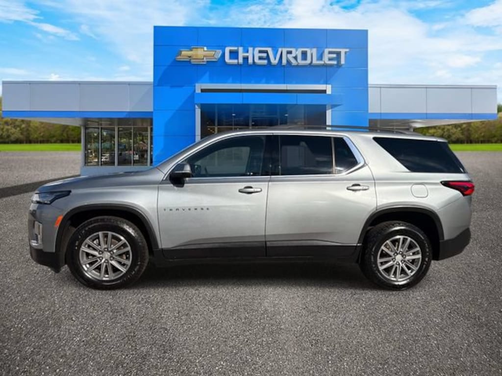 Used 2023 Chevrolet Traverse LT Leather SUV