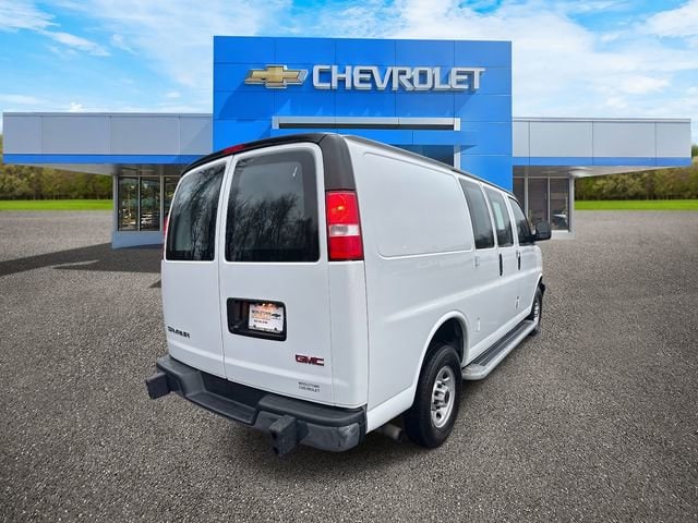 2023 GMC Savana Cargo Work Van - Photo 6