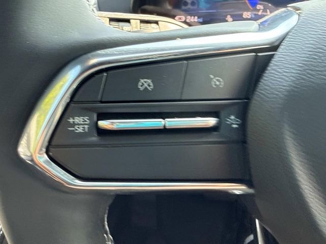 2025 Chevrolet Blazer EV LT - Photo 13