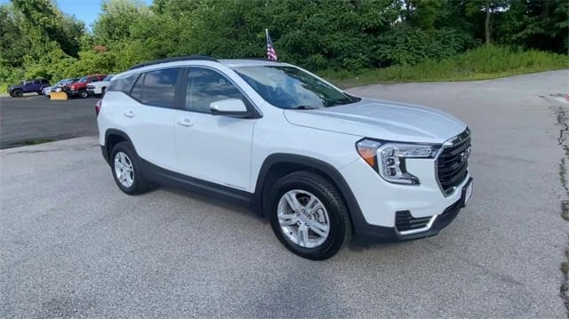 Used 2023 GMC Terrain SLE with VIN 3GKALTEG9PL238319 for sale in Middletown, CT