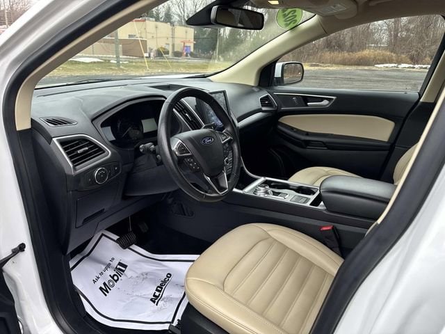 2022 Ford Edge SEL - Photo 12