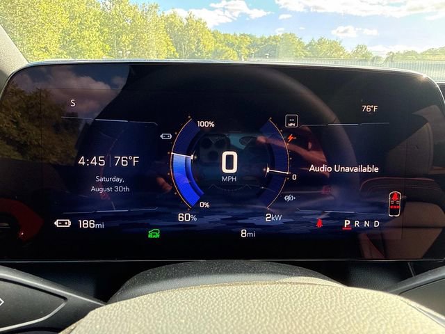 2025 Chevrolet Equinox EV RS - Photo 12