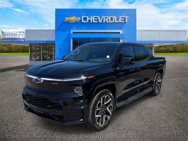 2025 Chevrolet Silverado EV RST's photo