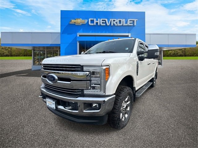 2019 Ford F-250 Super Duty Lariat's photo