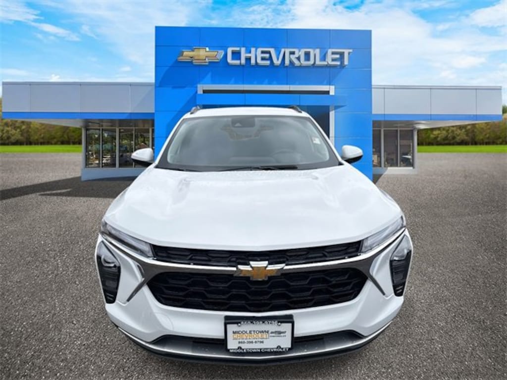 New 2025 Chevrolet Trax LT SUV