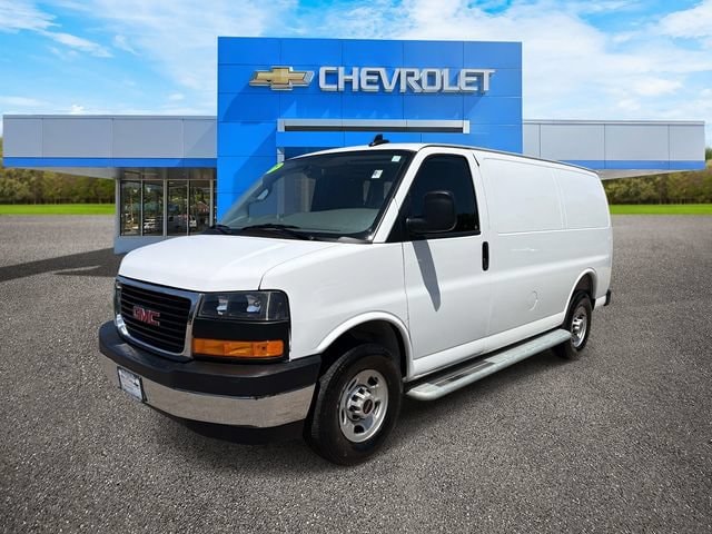 2025 GMC Savana Cargo Van