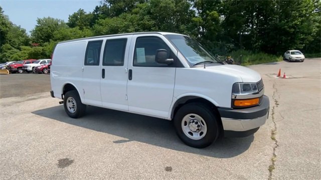 Used 2022 Chevrolet Express Cargo Work Van with VIN 1GCWGAFP5N1223720 for sale in Middletown, CT