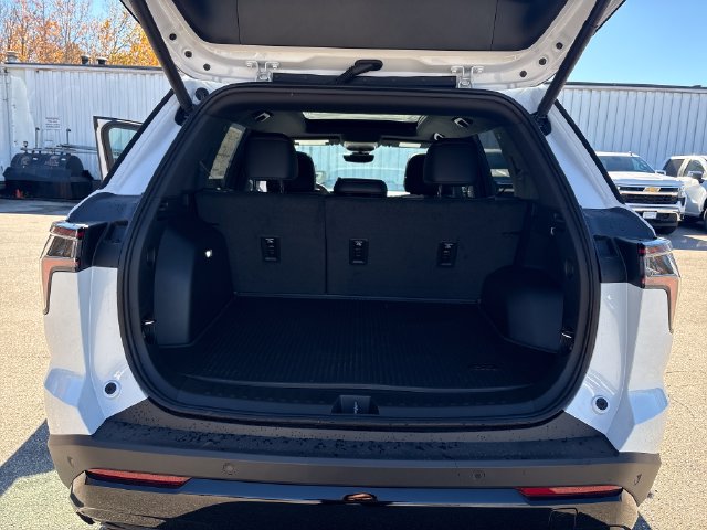 2027 Chevrolet Equinox RS - Photo 23