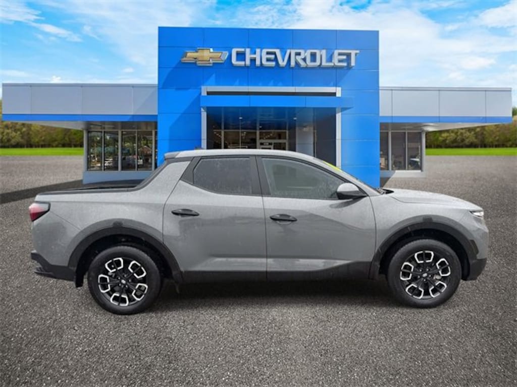Used 2023 Hyundai Santa Cruz SE