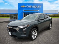 2026 Chevrolet Trax LS SUV