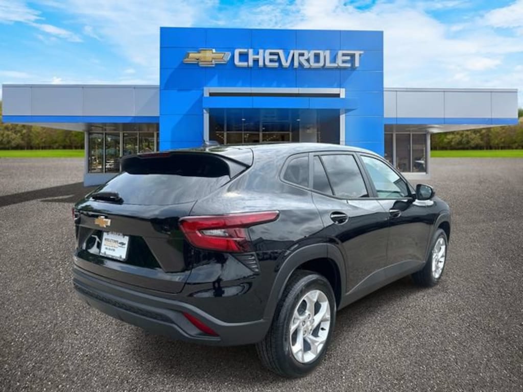 New 2026 Chevrolet Trax LS SUV