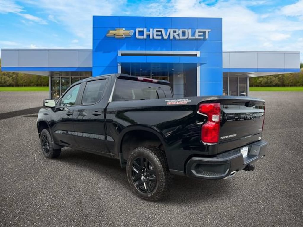 New 2026 Chevrolet Silverado 1500 Custom Trail Boss Truck