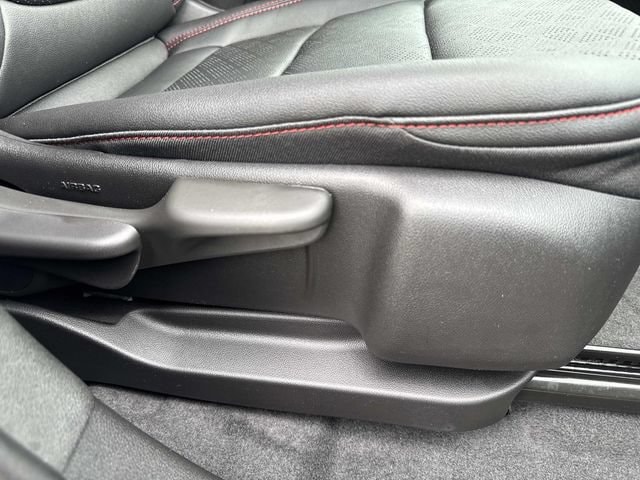 2027 Chevrolet Bolt RS - Photo 30