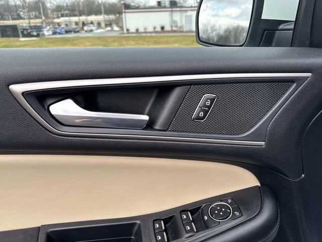 2022 Ford Edge SEL - Photo 22