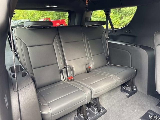 2025 Chevrolet Suburban Premier - Photo 26