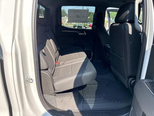 2025 Chevrolet Silverado 1500 RST - Photo 24