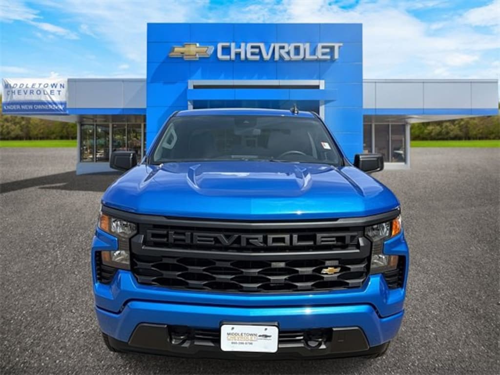 New 2025 Chevrolet Silverado 1500 Custom Truck