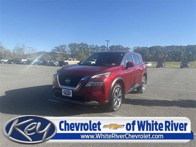 2023 Nissan Rogue SV's photo