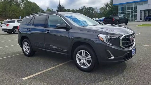 Used 2018 GMC Terrain SLE with VIN 3GKALTEV4JL365369 for sale in Hartford, VT