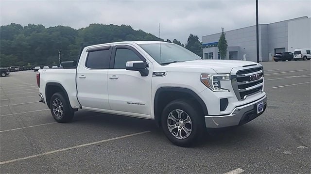 Used 2021 GMC Sierra 1500 SLE with VIN 3GTU9BED9MG233603 for sale in White River Junction, VT