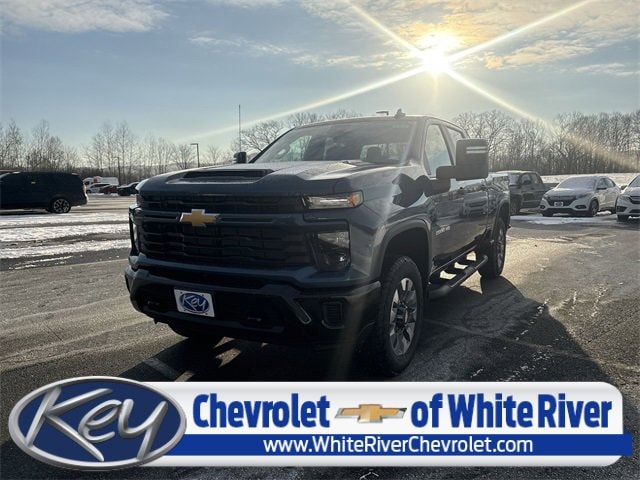 2026 Chevrolet Silverado 2500HD Custom's photo