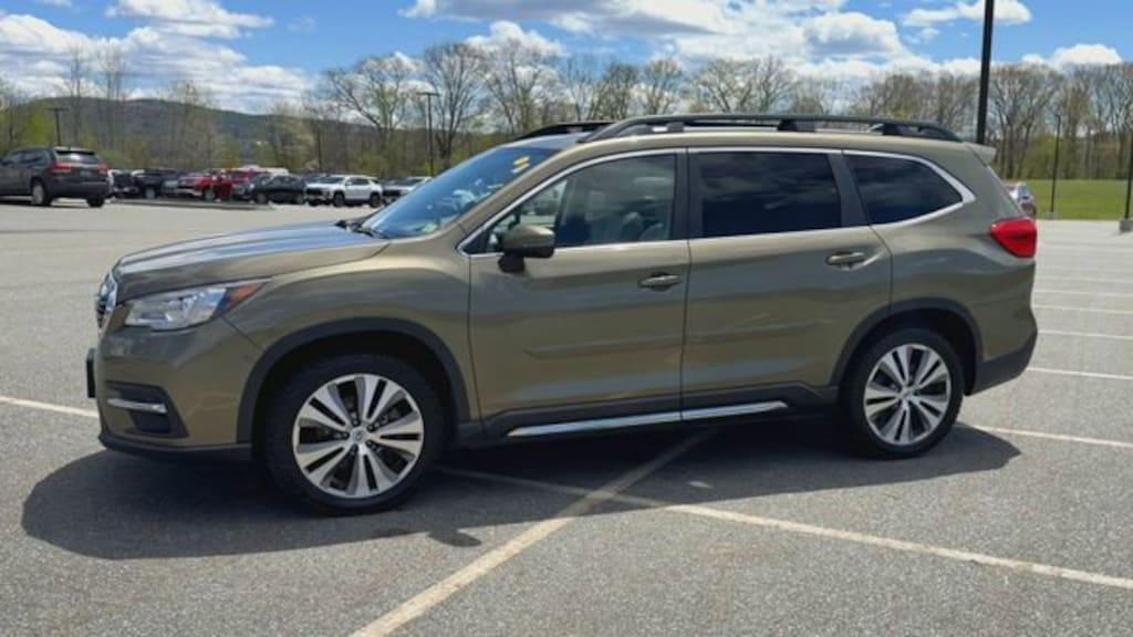 Used 2022 Subaru Ascent Limited SUV