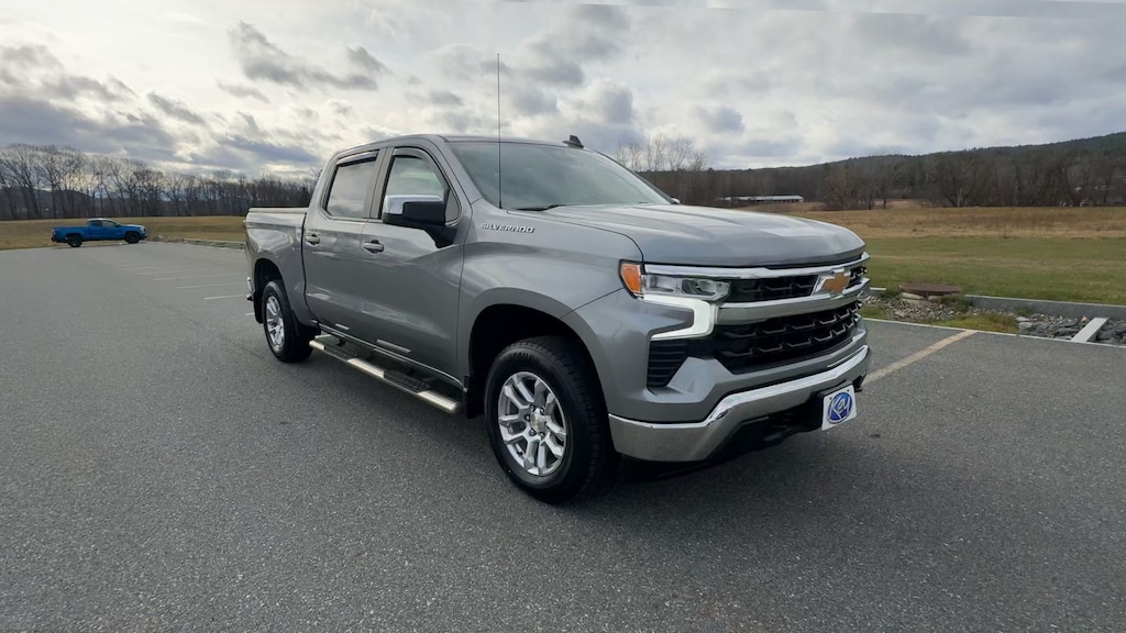 Used 2024 Chevrolet Silverado 1500 LT (2FL) Truck