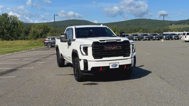 1GT4UPEY9SF352474