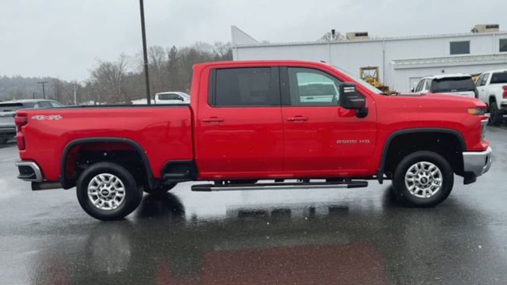Used 2025 Chevrolet Silverado 2500 HD LT Truck