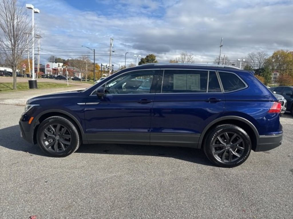 Used 2024 Volkswagen Tiguan SE