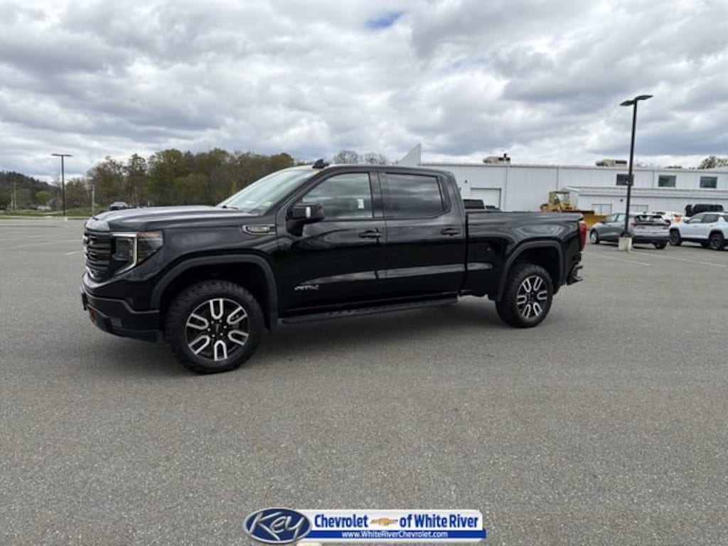 Used 2022 GMC Sierra 1500 AT4 Truck
