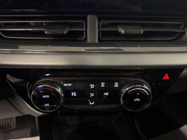 2026 Chevrolet Trax LT - Photo 16