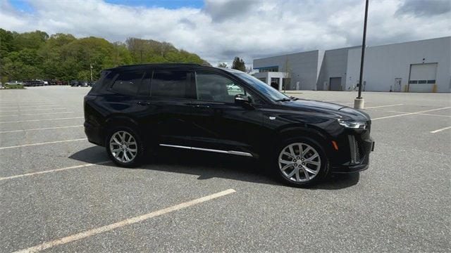 Used 2020 Cadillac XT6 Sport with VIN 1GYKPGRS9LZ104174 for sale in White River Junction, VT