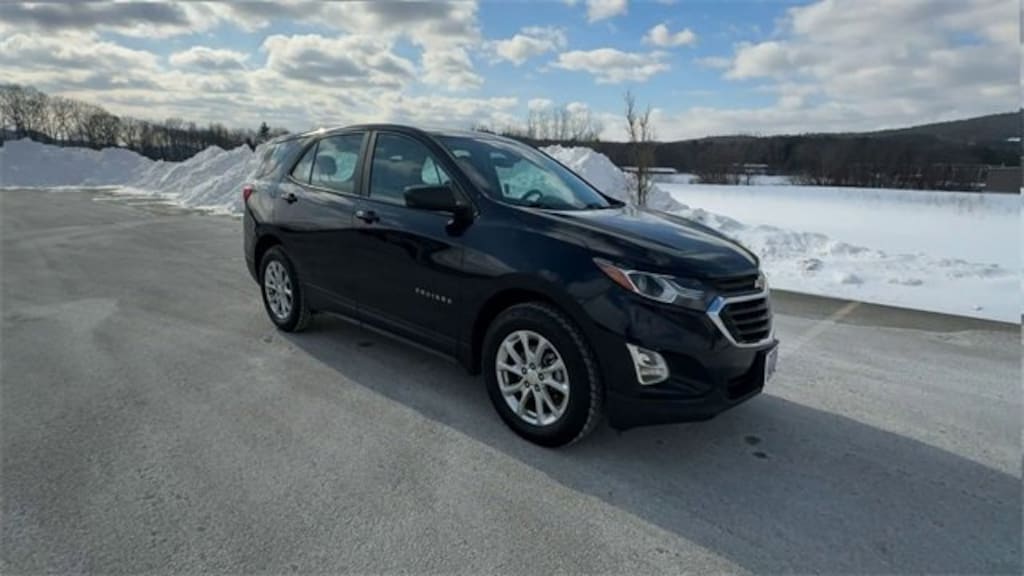 Used 2021 Chevrolet Equinox LS SUV