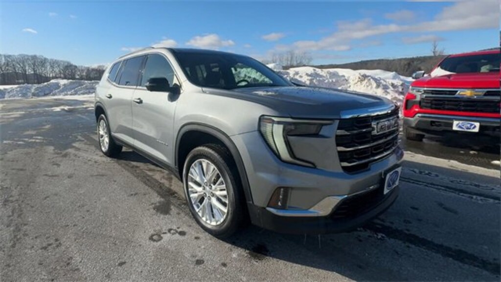 Used 2024 GMC Acadia Elevation SUV