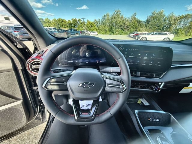 2027 Chevrolet Equinox RS - Photo 10