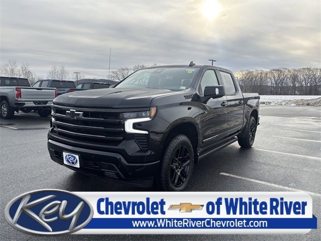 2026 Chevrolet Silverado High Country's photo